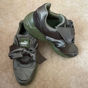 PUMA Fenty Satin Athletic Shoes for Women (Hunter Green)